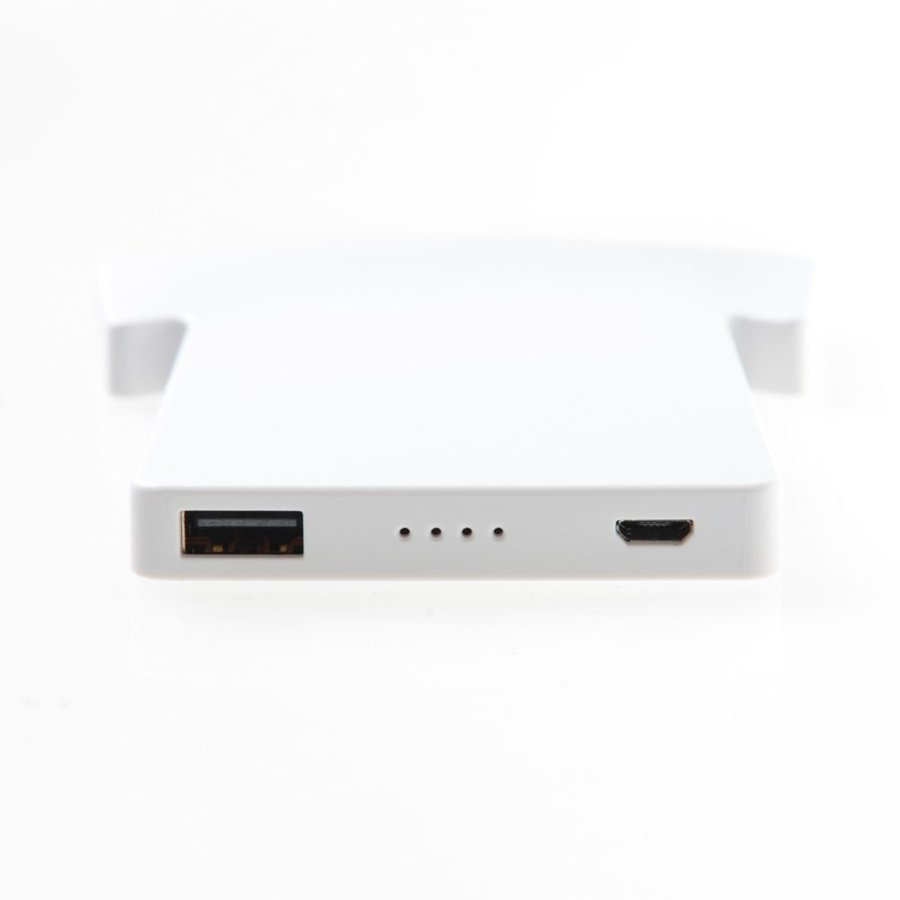 SYNC BTR04 モバイルバッテリー