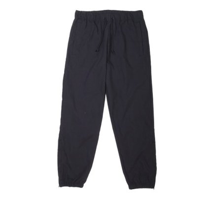 Black（C00888）